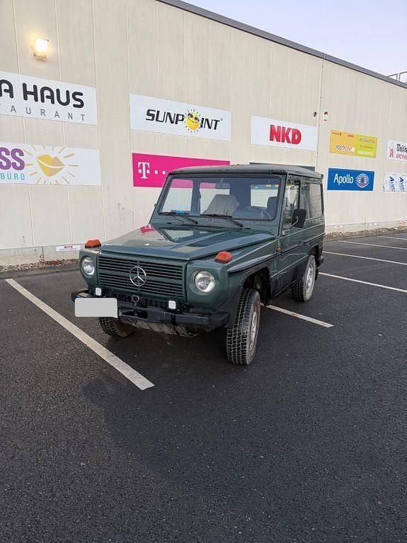 Gebraucht Mercedes G300 80 PS (58 kW) 1984 Grün SUV