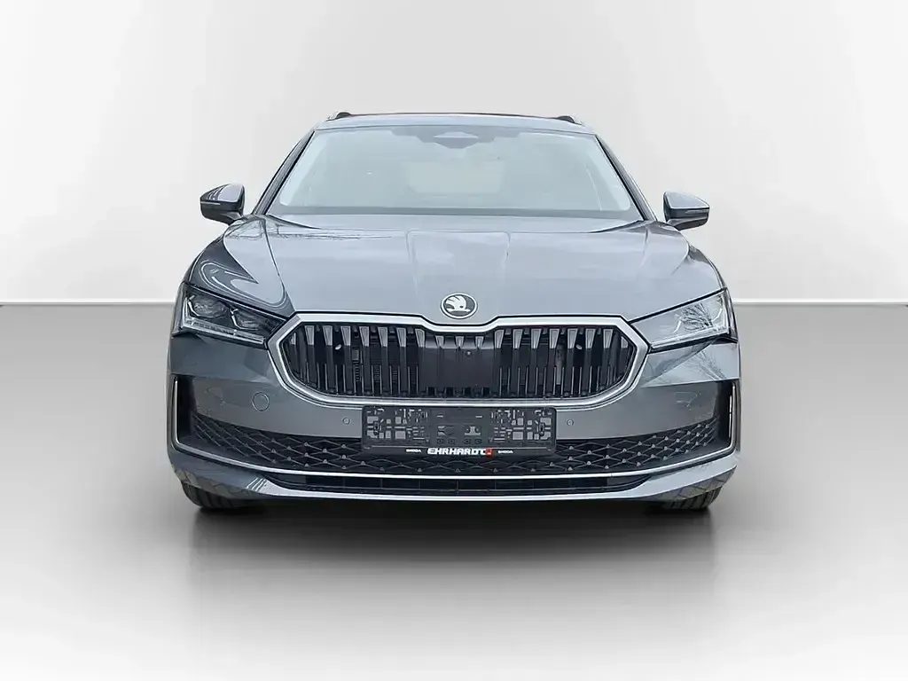 Ny Skoda Superb Selection 150 HK (110 kW) 2026 Grå Stationcar