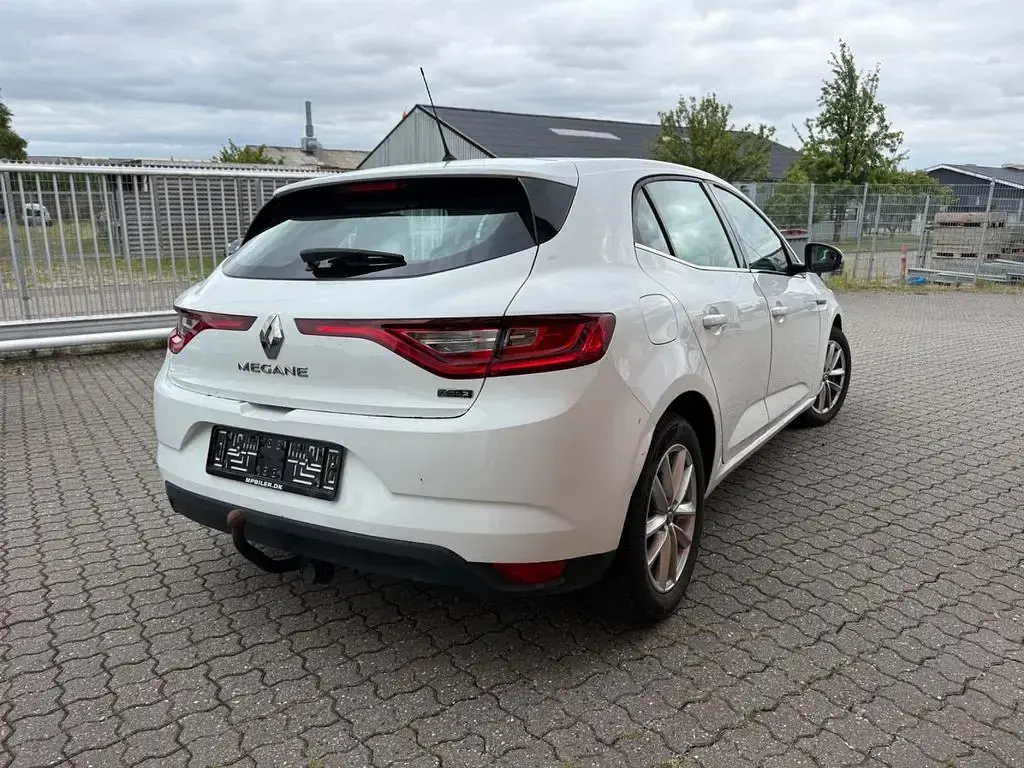Gebraucht Renault Mégane IV LIMITED 110 PS (80 kW) 2018 Weiß Limousine