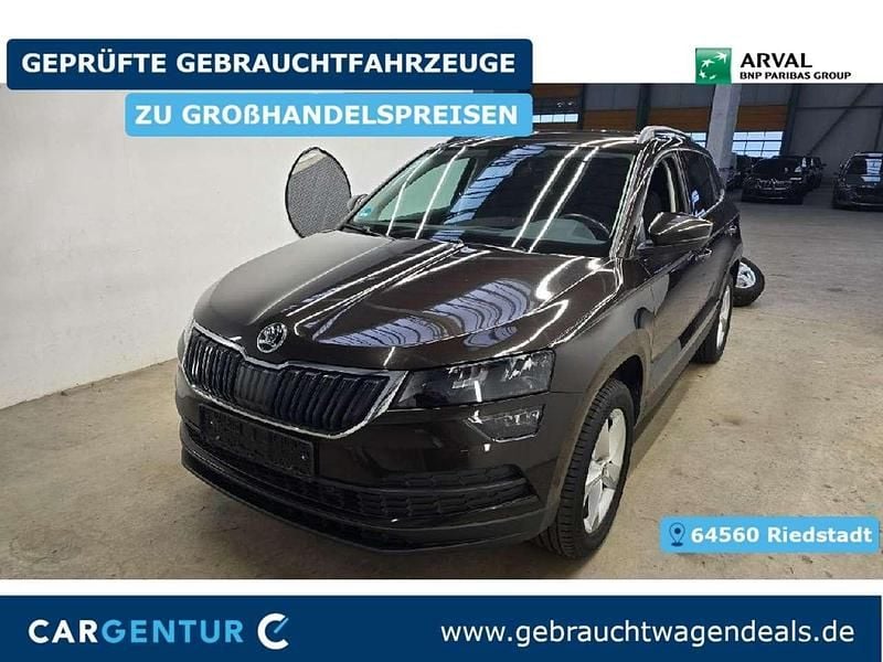 Braun Gebraucht 2021 Skoda Karoq Ambition SUV | 19.997 € (Superpreis) - Bild 1/2