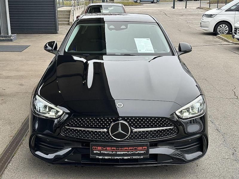 Gebraucht Mercedes E400 252 PS (185 kW) 2024 Schwarz Limousine