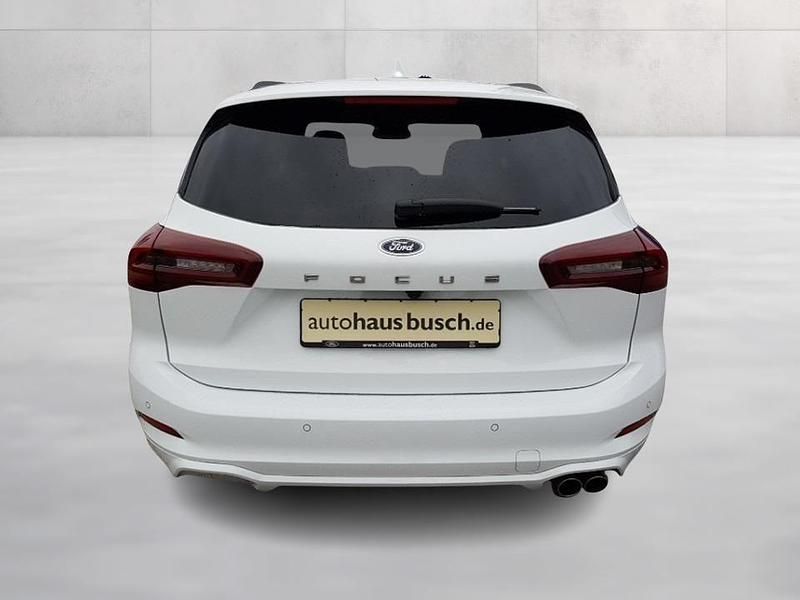 Gebraucht Ford Focus ST-Line X 155 PS (114 kW) 2024 Weiß Limousine