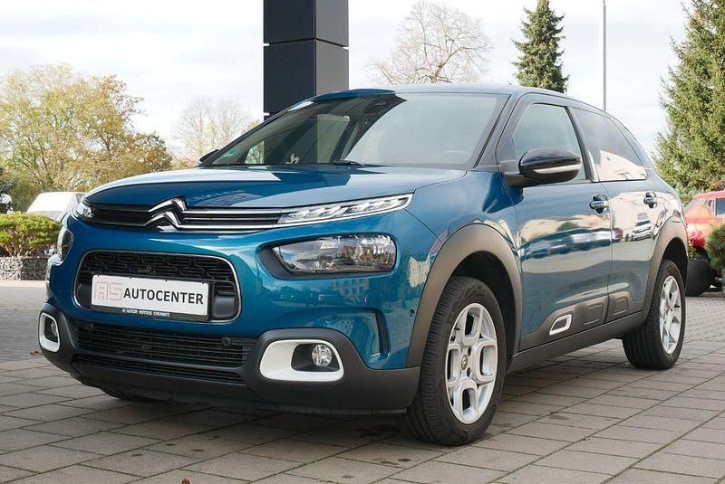 Gebraucht Citroën C4 Shine 131 PS (96 kW) 2018 Grün SUV