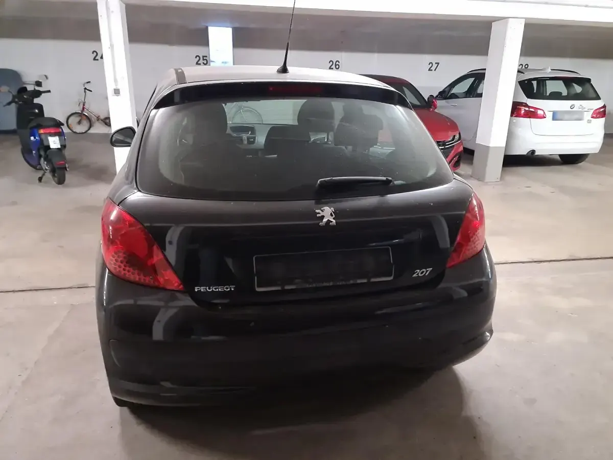 Gebraucht Peugeot 207 89 PS (65 kW) 2006 Schwarz Kleinwagen