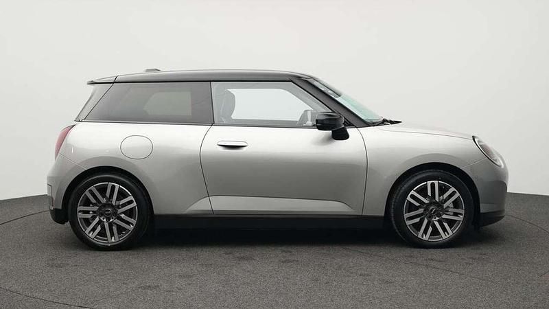 Gebraucht Mini Cooper Classic 135 kW (184 PS) 2025 Grau Kleinwagen