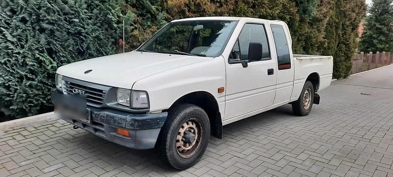 Weiß Gebraucht 1995 Opel Campo Abholung | 1.899 € - Bild 1/4