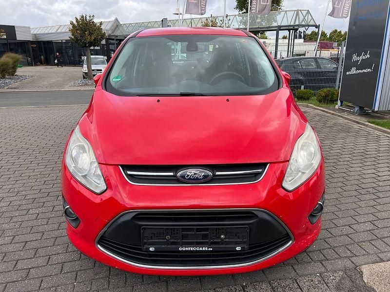 Gebraucht Ford Grand C-Max Trend 150 PS (110 kW) 2011 Rot Van / Kleinbus