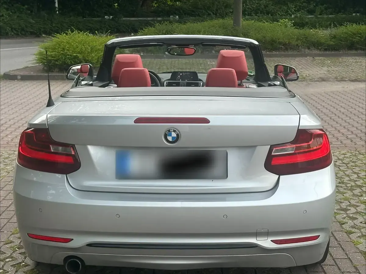 Gebraucht BMW 218 Sport Line 136 PS (100 kW) 2017 Silber Cabrio