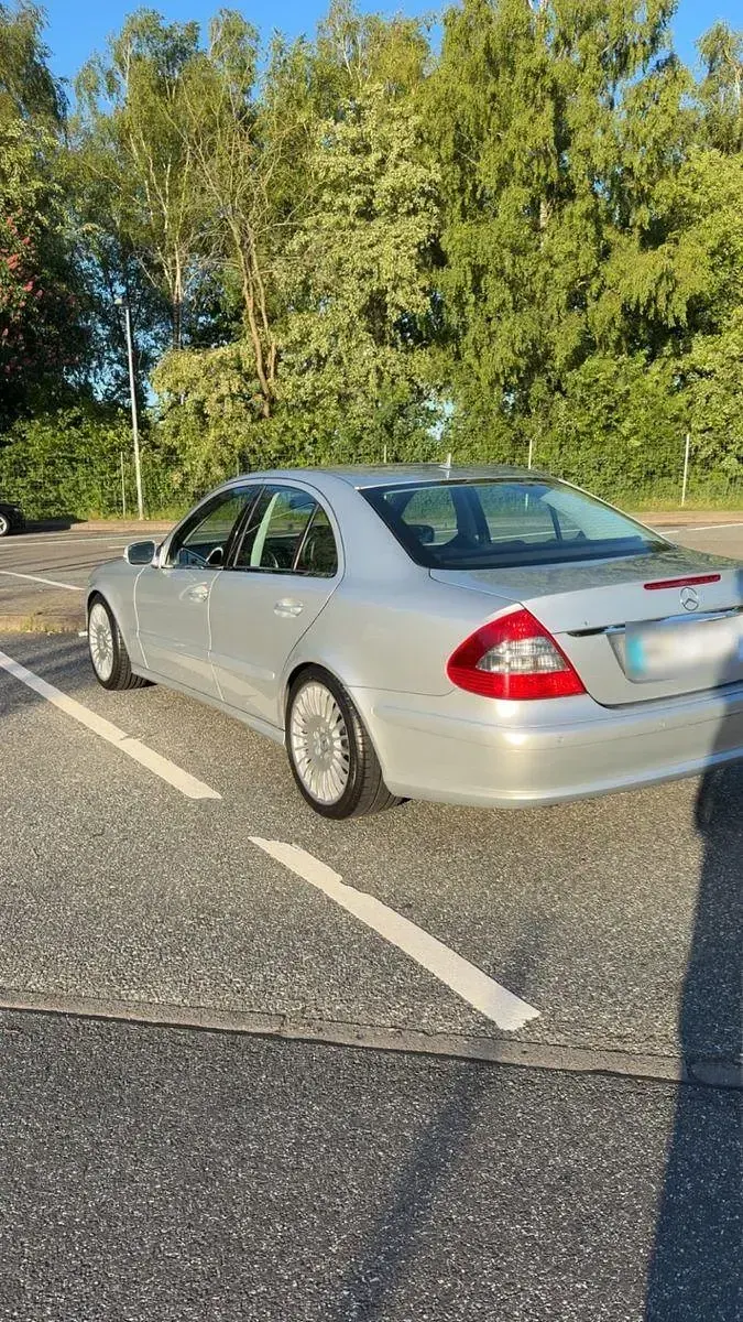 Gebraucht Mercedes E280 Classic 231 PS (169 kW) 2006 Silber Limousine