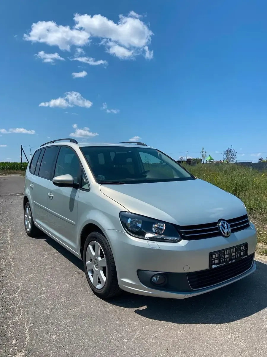 Gebraucht VW Touran 140 PS (102 kW) 2010 Grau Van / Kleinbus