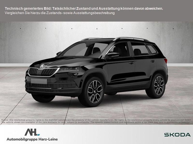 Schwarz Gebraucht 2021 Skoda Karoq SportLine SUV | 30.190 € (Etwas zu teuer) - Bild 1/4