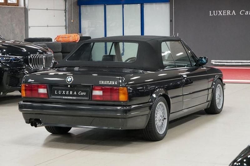 Gebraucht BMW 325 Cabriolet Performance 170 PS (125 kW) 1990 Schwarz Cabrio