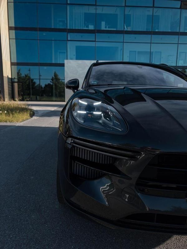 Gebraucht Porsche Macan Turbo 441 PS (324 kW) 2020 Grau SUV