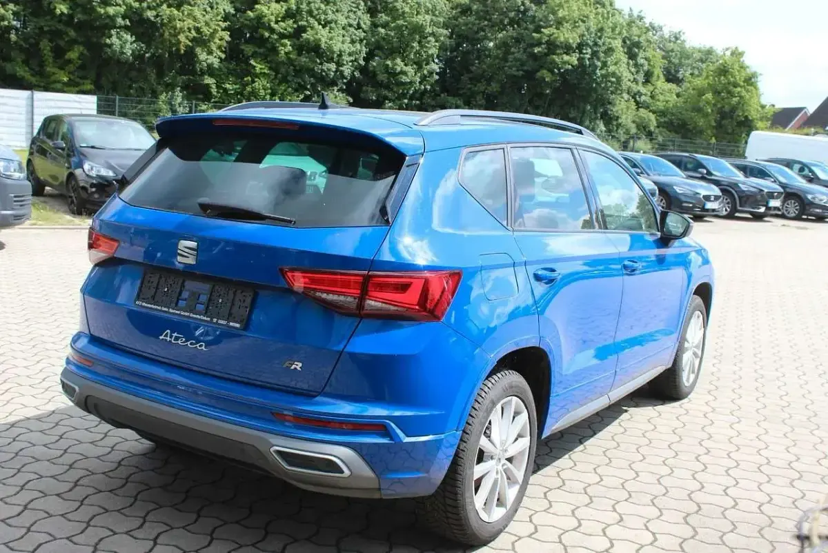 Usado Seat Ateca FR 150 CV (110 kW) 2021 Azul SUV