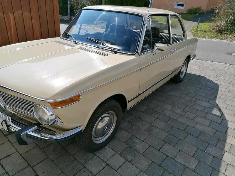 Gebraucht BMW 1602 84 PS (61 kW) 1971 Beige Limousine