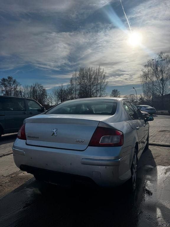 Gebraucht Peugeot 407 140 PS (102 kW) 2009 Silber Limousine