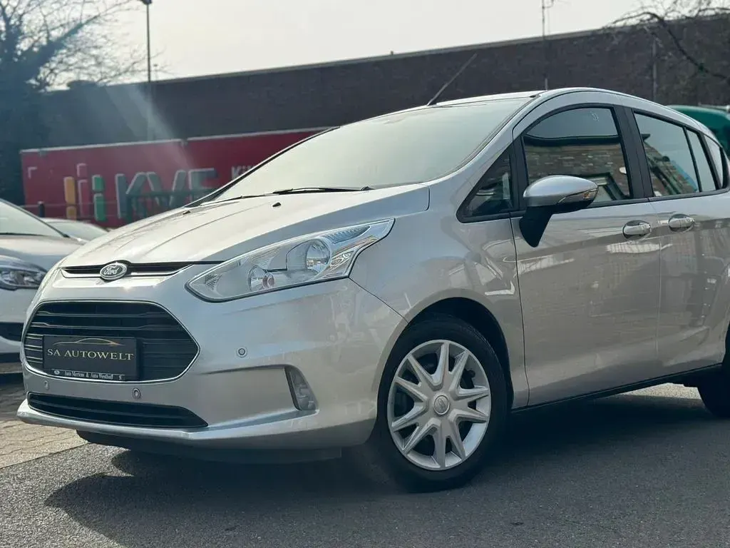Gebraucht Ford B-MAX SYNC Edition 105 PS (77 kW) 2015 Silber Van / Kleinbus