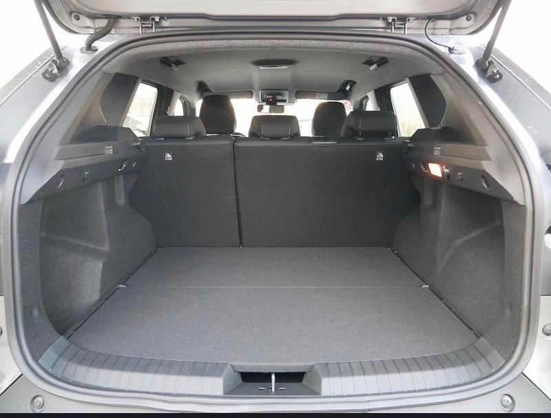 Gebraucht Dacia Duster Journey 141 PS (103 kW) 2025 Grau SUV