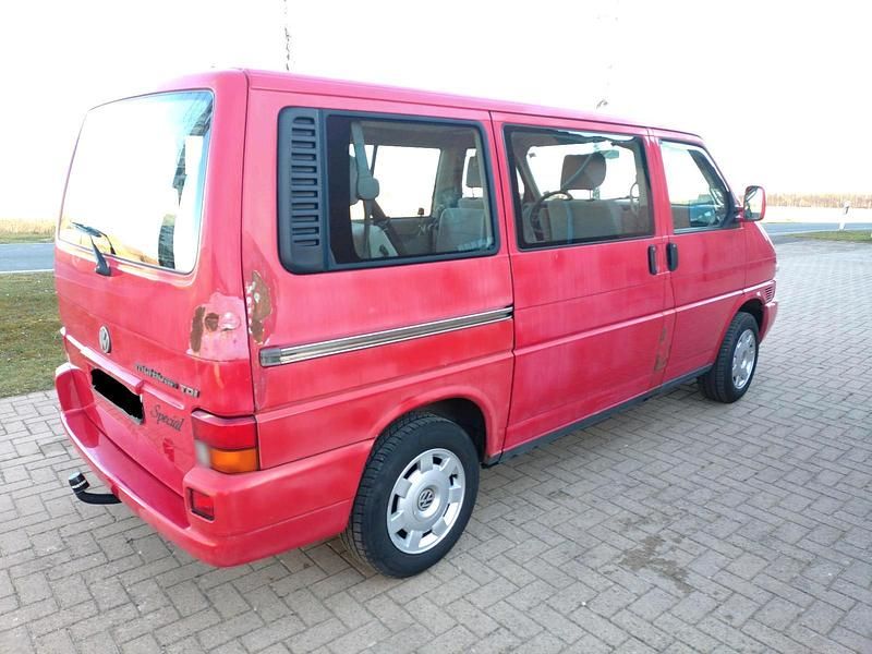 Używany VW T4 102 KM (75 kW) 1997 Czerwony Van