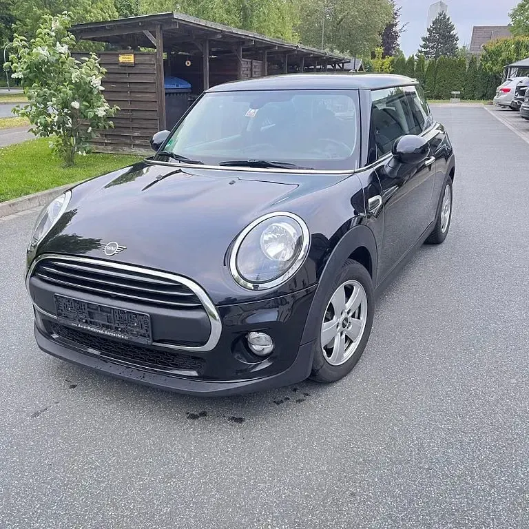 Occasion Mini One D 95 PK (69 kW) 2019 Zwart Hatchback