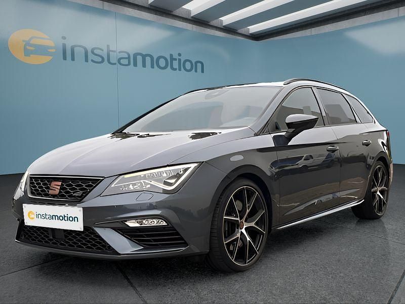 Grau Gebraucht 2020 Seat Leon ST Kombi | 26.399 € (Fairer Preis) - Bild 1/4