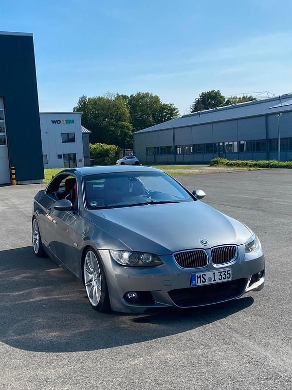 Grau Gebraucht 2008 BMW 335 Cabriolet Cabrio | 17.500 € (Guter Preis) - Bild 1/4