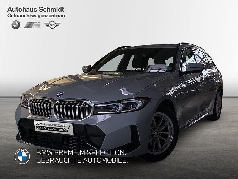 M brooklyn grau Gebraucht 2025 BMW 320 M Sport Kombi | 40.790 € (Fairer Preis) - Bild 1/4