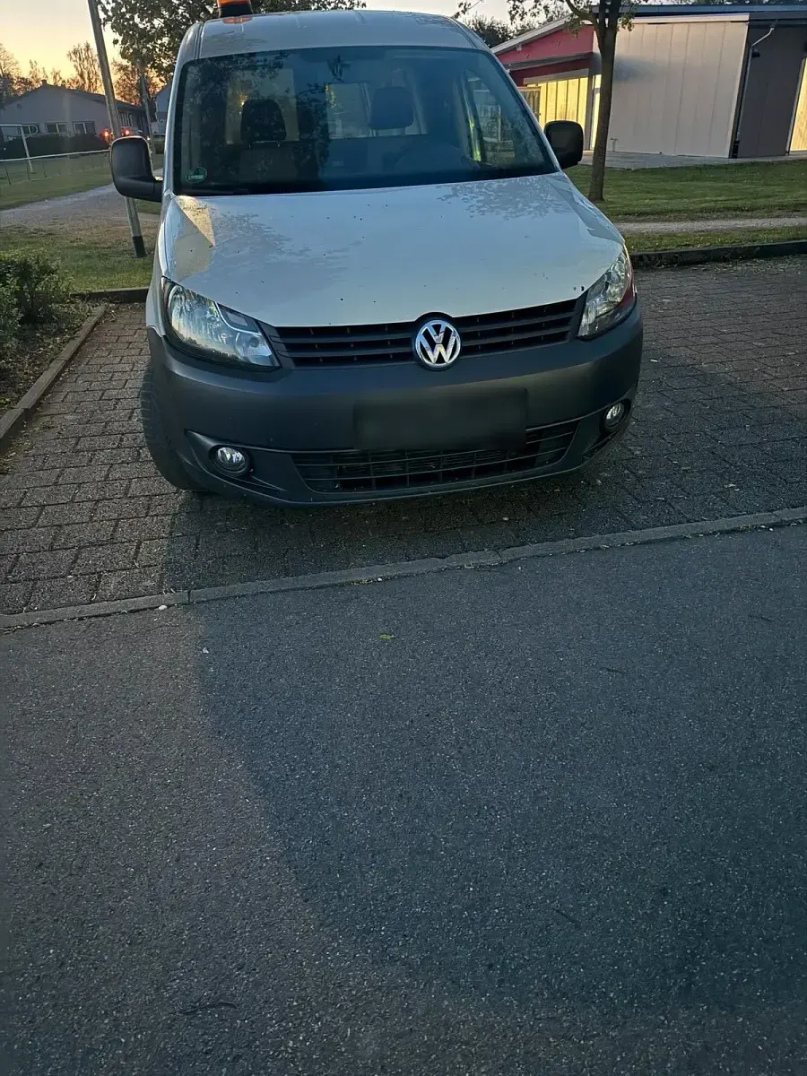 Gebraucht VW Caddy 140 PS (102 kW) 2012 Weiß Van / Kleinbus