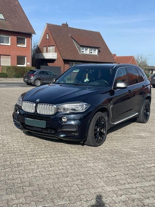 Gebraucht BMW X5 M50 Performance 381 PS (280 kW) 2014 Schwarz SUV