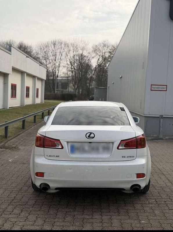 Gebraucht Lexus IS250 208 PS (152 kW) 2009 Limousine