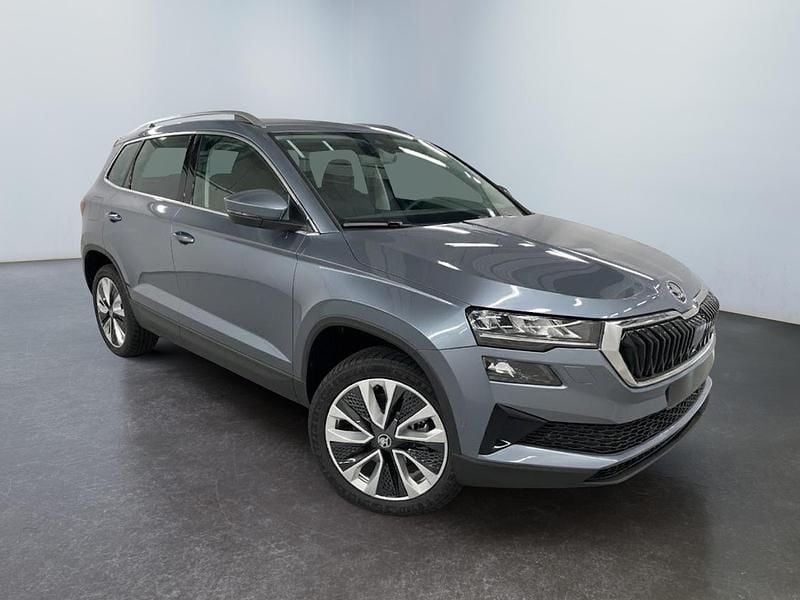 5x graphite grey met. Neu 2026 Skoda Karoq Selection SUV | 32.433 € (Guter Preis) - Bild 1/1