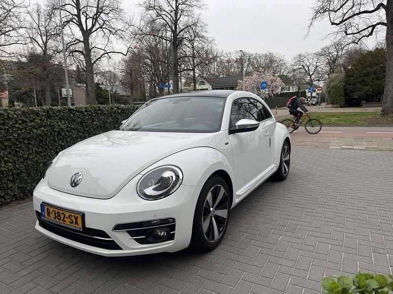 Gebraucht VW Beetle Allstar 150 PS (110 kW) 2017 Weiß Kleinwagen