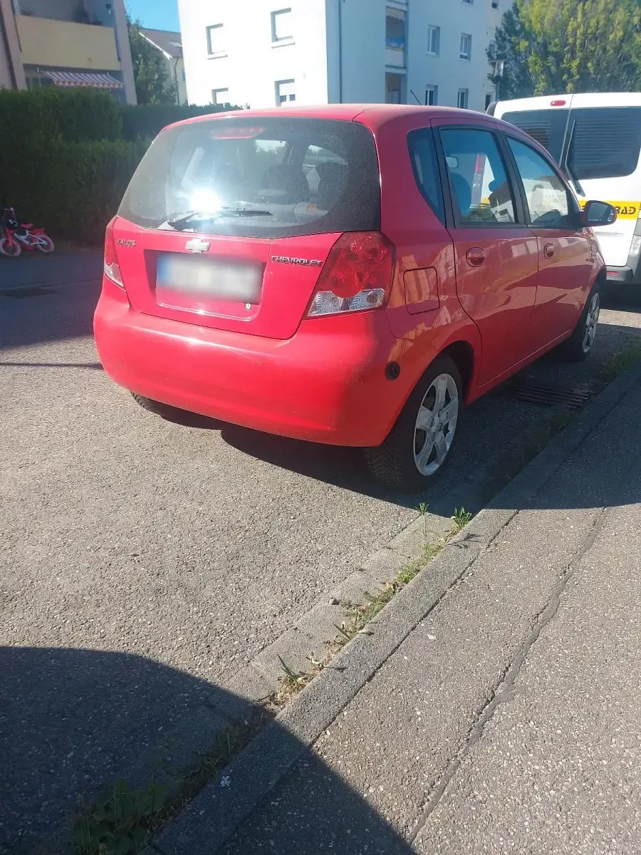 Second-hand Chevrolet Kalos 69 CP (50 kW) 2007 Roșu Hatchback