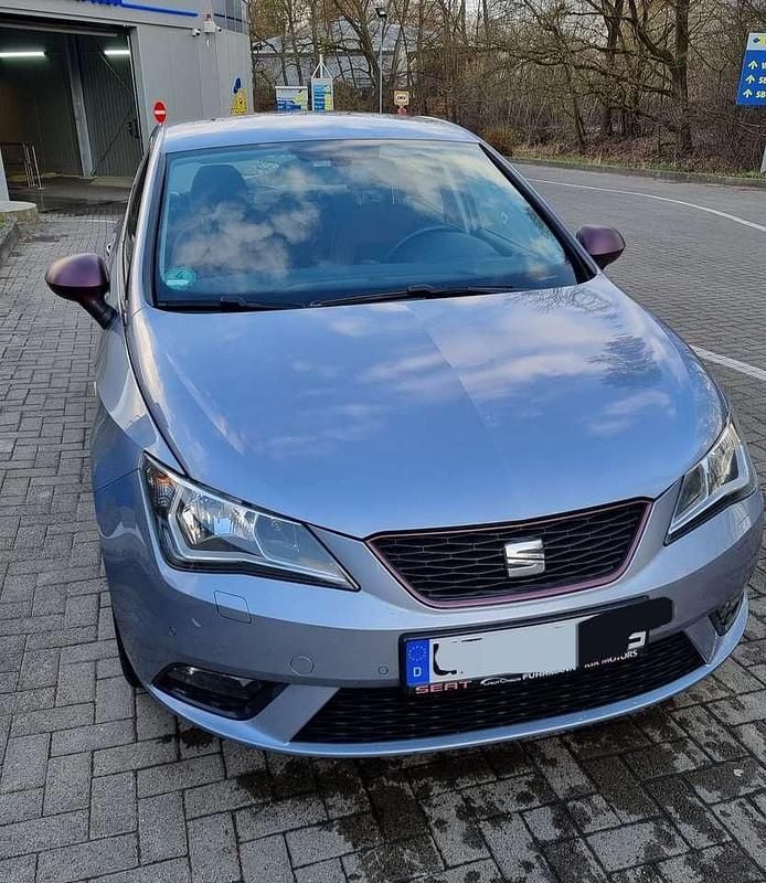Gebraucht Seat Ibiza Style 90 PS (66 kW) 2015 Silber Kleinwagen