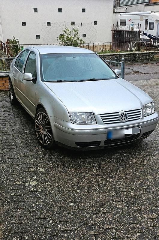 Gebraucht VW Bora 170 PS (125 kW) 2002 Silber Limousine