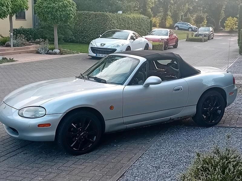 Silber Gebraucht 2000 Mazda MX5 Cabrio | 1.750 € (Superpreis) - Bild 1/4