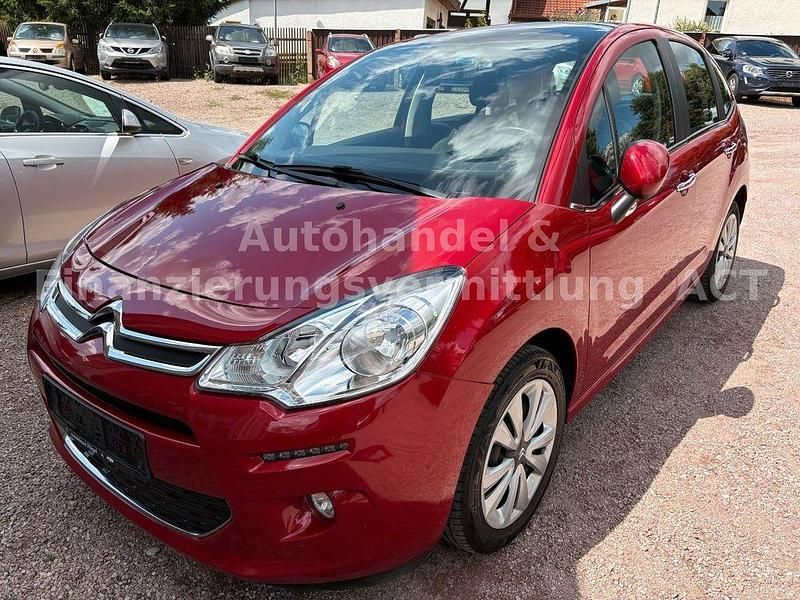 Rot Gebraucht 2015 Citroën C3 PureTech Kleinwagen | 5.990 € (Etwas zu teuer) - Bild 1/4