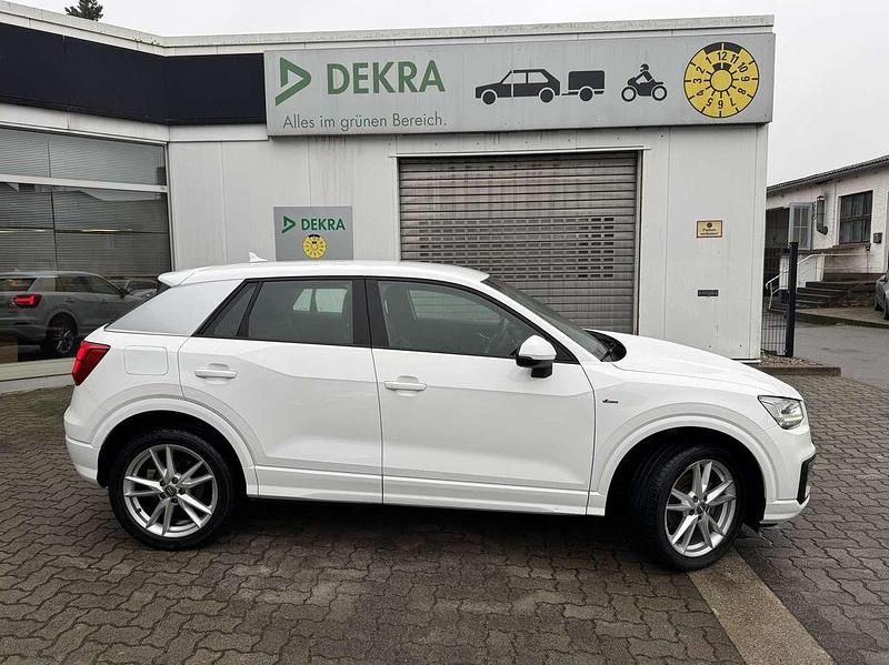 Gebraucht Audi Q2 S-Line 150 PS (110 kW) 2018 Ibisweiß SUV