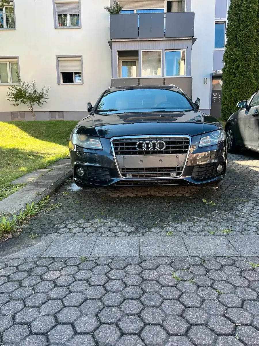 Gebraucht Audi A4 S-Line 163 PS (119 kW) 2011 Schwarz Kombi