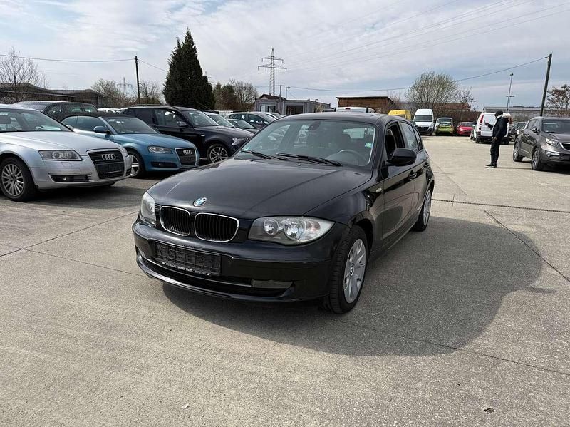 Gebraucht BMW 116 122 PS (89 kW) 2010 Schwarz ii Kleinwagen