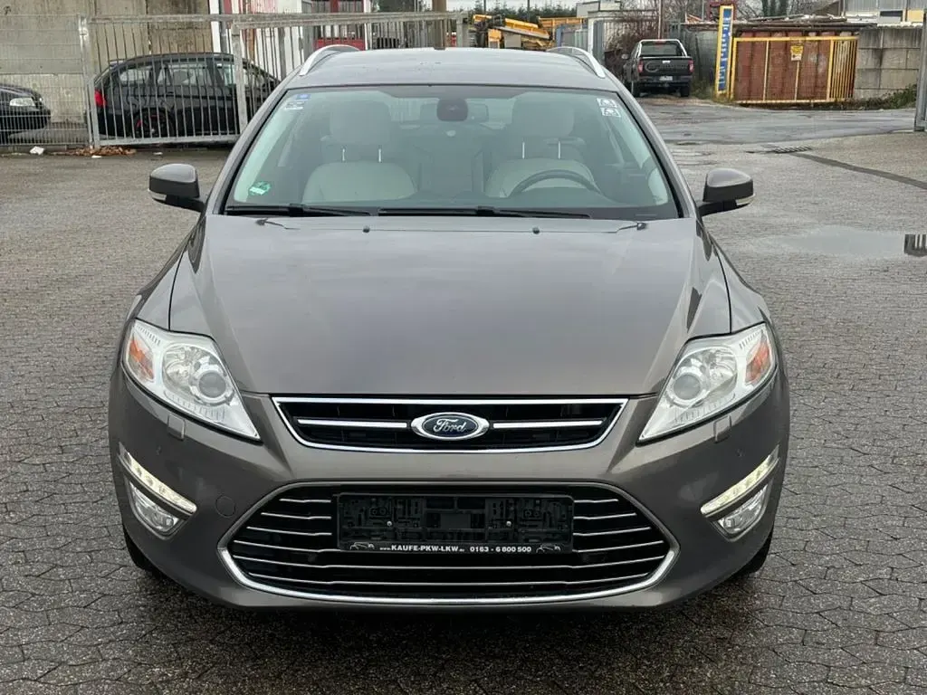 Gebraucht Ford Mondeo Titanium X 203 PS (149 kW) 2012 Braun Limousine