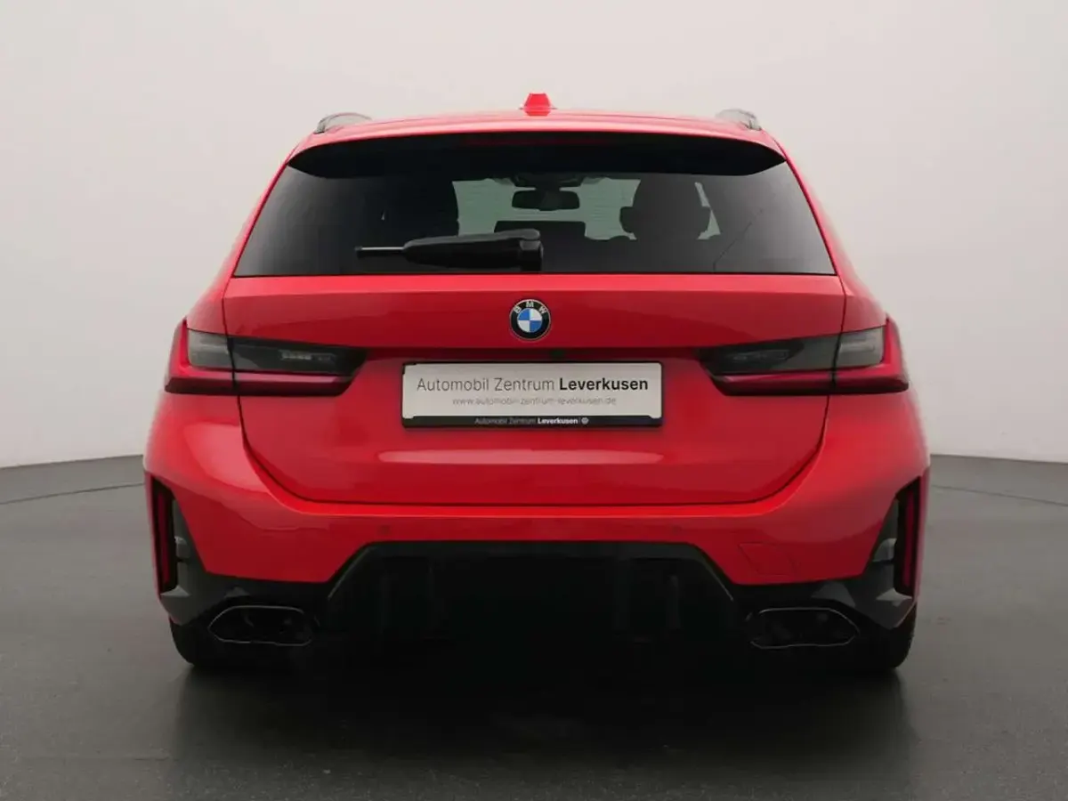 Käytetty BMW 340 374 HP (275 kW) 2024 Punainen Farmari