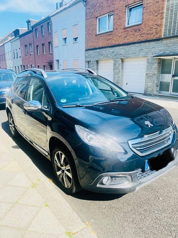Schwarz Gebraucht 2015 Peugeot 2008 Allure SUV | 7.000 € (Fairer Preis) - Bild 1/4