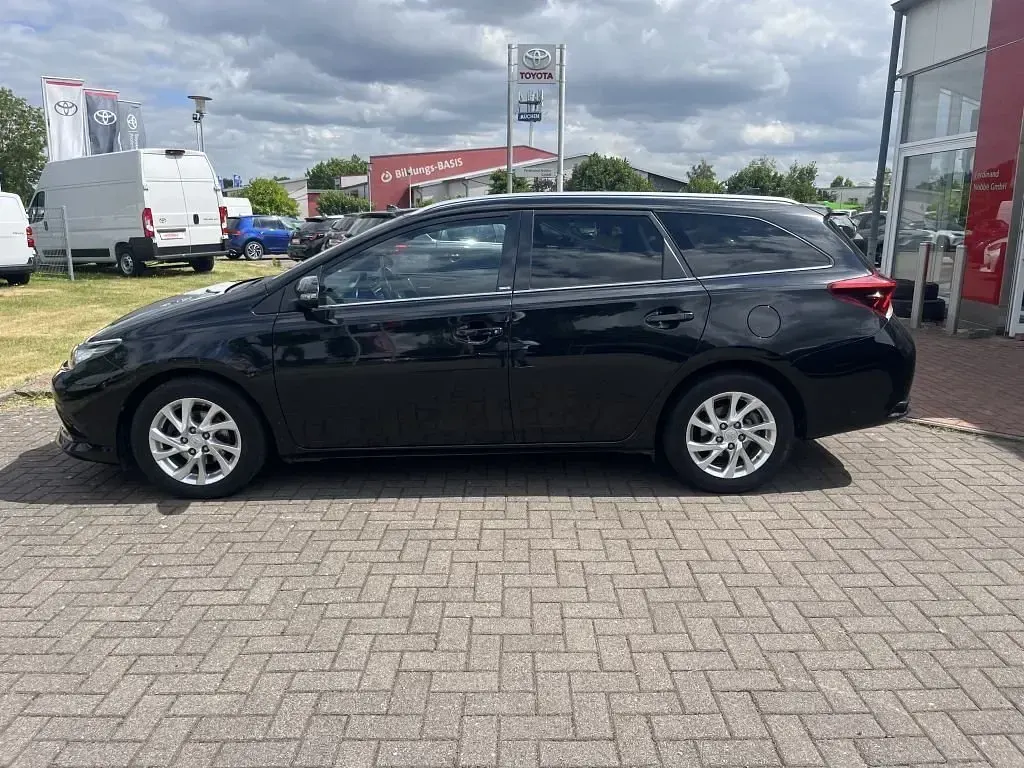 Gebraucht Toyota Auris Touring Sports Edition-S 116 PS (85 kW) 2017 Kombi
