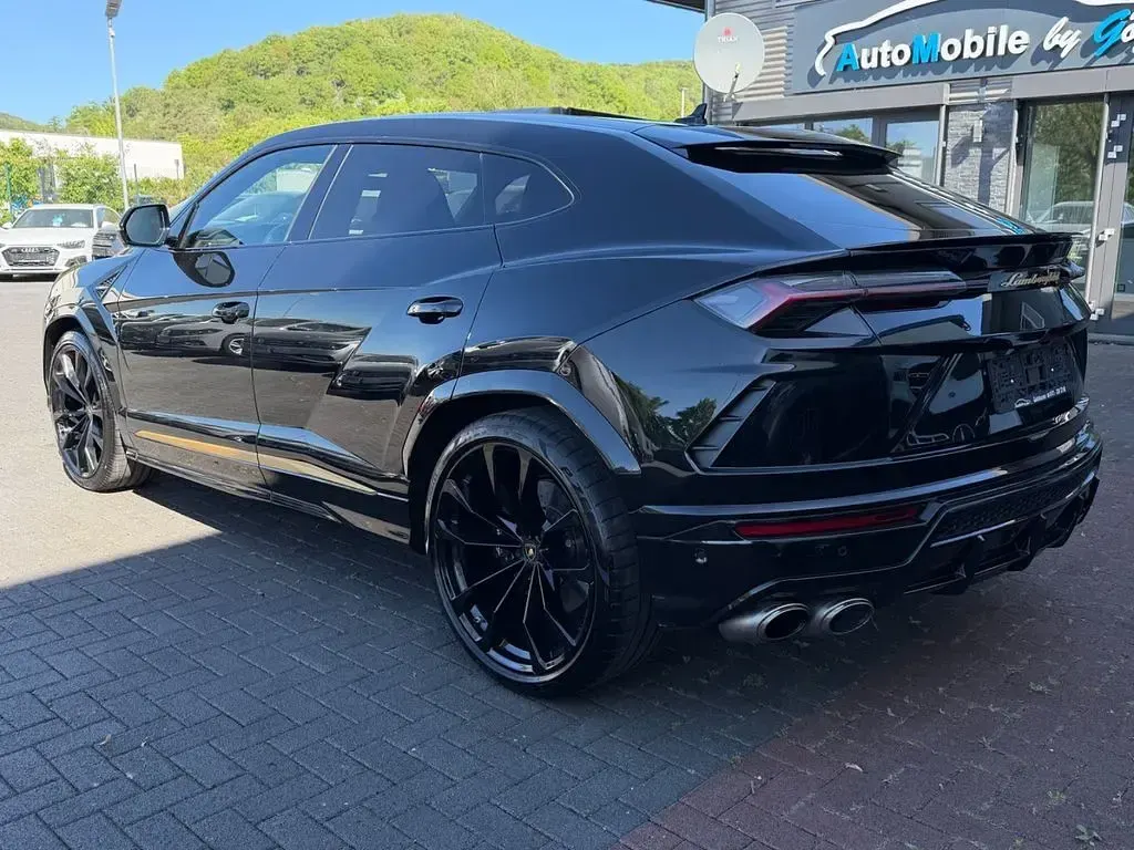 Second-hand Lamborghini Urus 650 CP (478 kW) 2019 Negru SUV