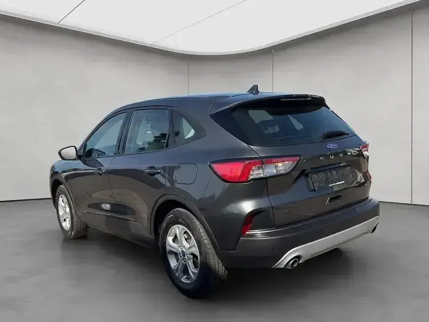 Używany Ford Kuga Cool & Connect 152 KM (111 kW) 2022 Szary SUV