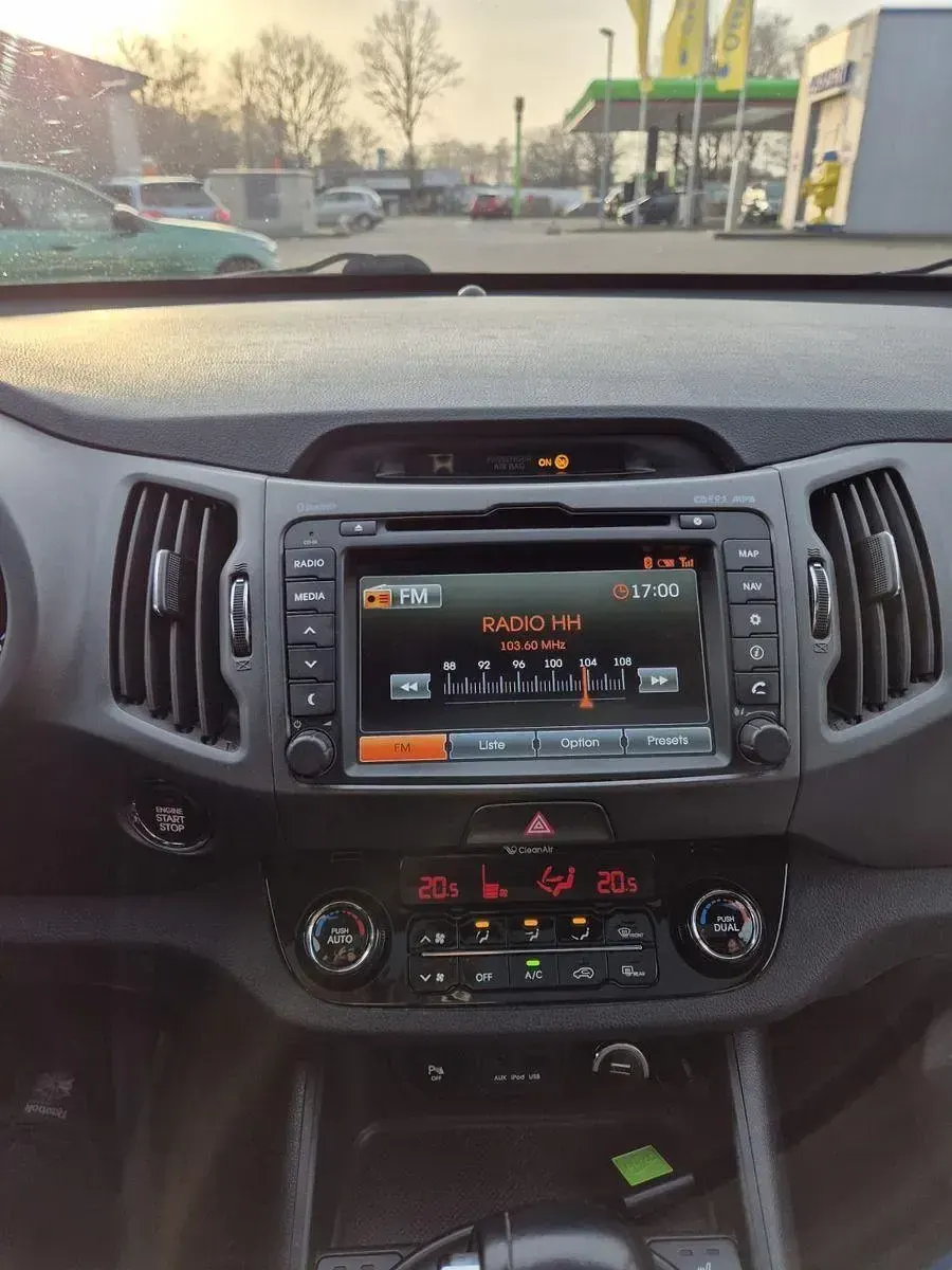 Gebraucht Kia Sportage 184 PS (135 kW) 2012 Beige SUV