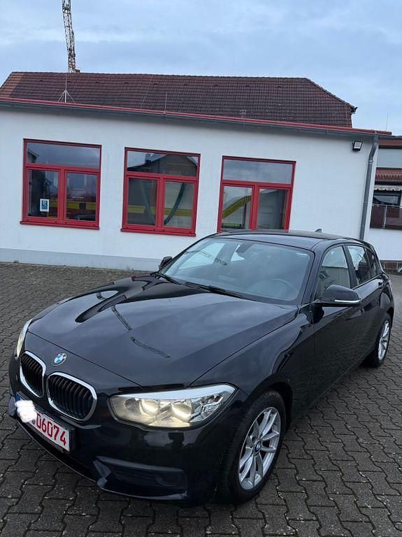 Second-hand BMW 116 109 CP (80 kW) 2016 Negru Hatchback