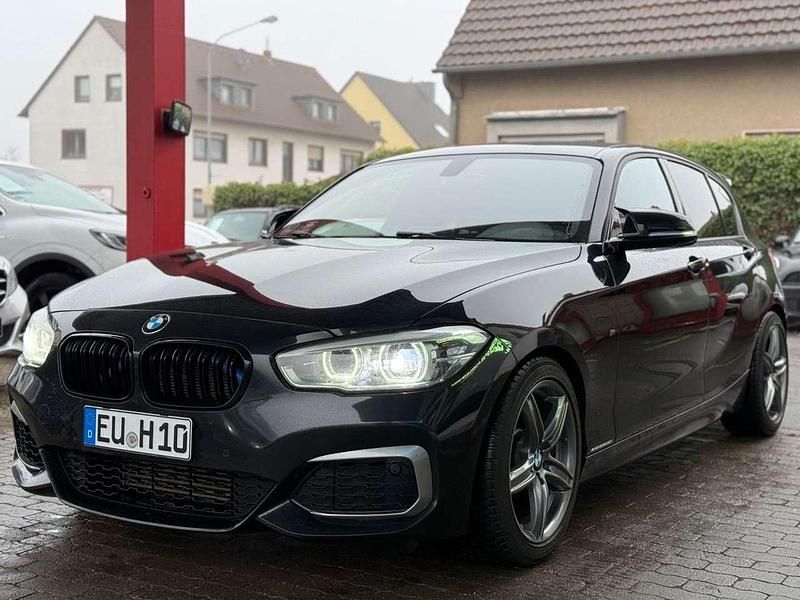 Gebraucht BMW 135 326 PS (239 kW) 2015 Saphirschwarz Kleinwagen