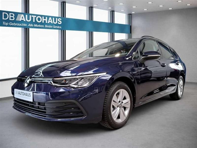Blau Gebraucht 2023 VW Golf VIII Life Kombi | 22.930 € (Guter Preis) - Bild 1/4